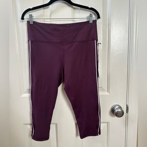 NWT ZYIA Plum Logo Stripe Light n Tight, Hi-Rise Crop Length (17”), Size 14-16